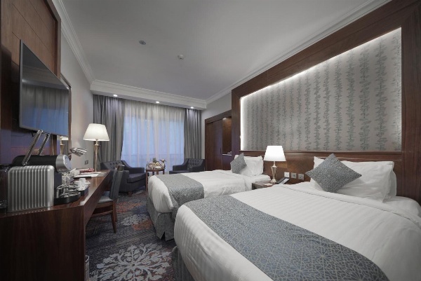 MADEN Hotel image 2